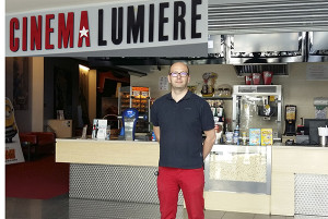 Milion w CINEMA LUMIERE.