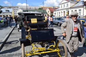 Suwałki rajd stare samochody