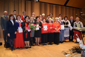 Patriotyczni seniorzy. Galeria zdjęć.