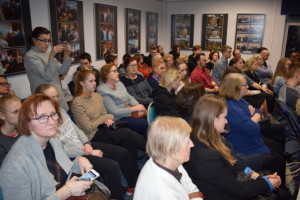 Biblioteka książka o Wajdzie