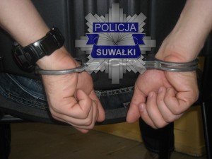 Oszust w rękach policjantów