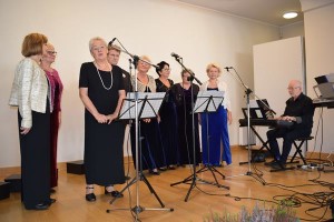 Suwałki seniorzy koncert 100 lat niepodległości