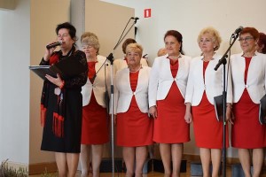 Suwałki seniorzy koncert 100 lat niepodległości