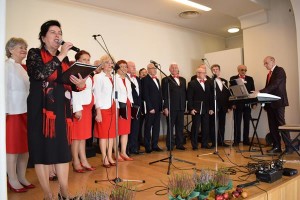 Suwałki seniorzy koncert 100 lat niepodległości