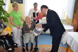 Prezydenckie życzenia dla stulatki