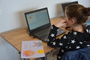 Suwałki SP 11 konkurs kartka wielkanocna
