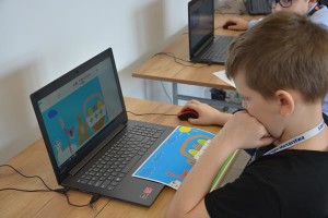 Suwałki SP 11 konkurs kartka wielkanocna