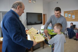 Suwałki SP 11 konkurs kartka wielkanocna