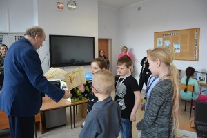 Suwałki SP 11 konkurs kartka wielkanocna