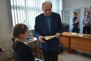 Suwałki SP 11 konkurs kartka wielkanocna