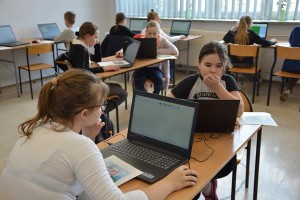 Suwałki SP 11 konkurs kartka wielkanocna