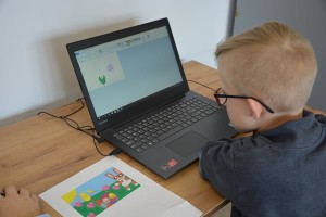 Suwałki SP 11 konkurs kartka wielkanocna