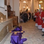Suwałki poświęcenie sarkofagu ks. Kazimierza Hamerszmita