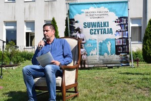 Suwałki Biblioteka Publiczna czytanie dzieciom