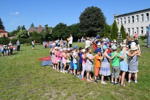 Suwałki Biblioteka Publiczna czytanie dzieciom