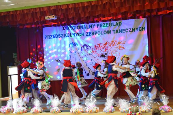 Suwałki Przedszkole nr 5 przegląd tańców regionalnych