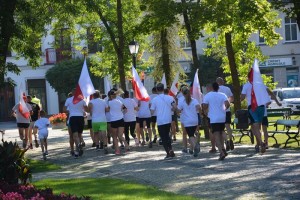 Suwałki 100-lecie wyzwolenia sadzenie dębów wolności