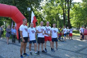 Suwałki 100-lecie wyzwolenia sadzenie dębów wolności