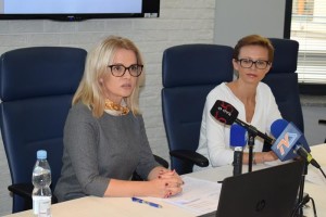 Suwałki Urząd Miasta konferencja opieka nad dziećmi