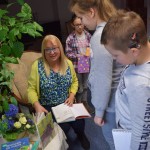 Suwałki Agnieszka Frączek spotkanie w Bibliotece Publicznej w Suwałkach