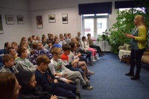Suwałki Agnieszka Frączek spotkanie w Bibliotece Publicznej w Suwałkach