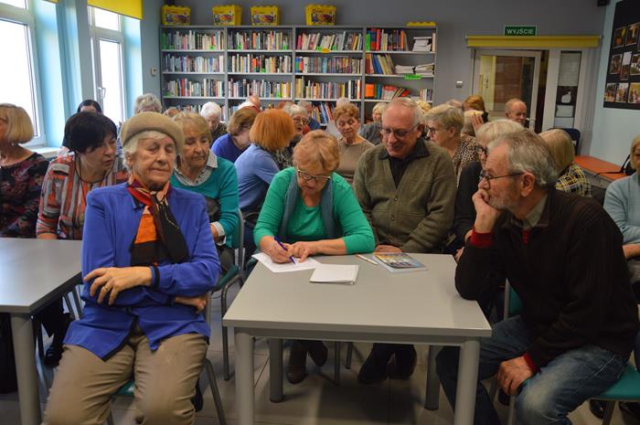 Suwałki biblioteka seniorzy