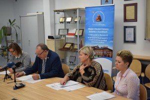 Suwałki MOPR konferencja