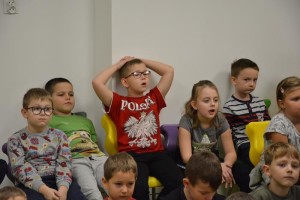 Suwałki Przedszkole nr 1 czyta dzieciom