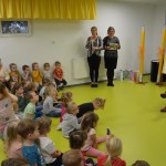 Suwałki Przedszkole nr 1 czyta dzieciom