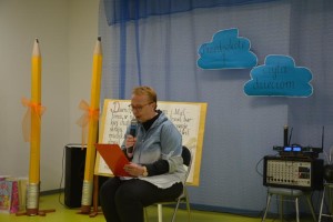 Suwałki Przedszkole nr 1 czyta dzieciom