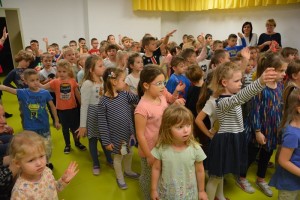 Suwałki Przedszkole nr 1 czyta dzieciom