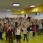 Suwałki Przedszkole nr 1 czyta dzieciom