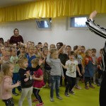 Suwałki Przedszkole nr 1 czyta dzieciom