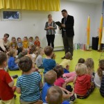 Suwałki Przedszkole nr 1 czyta dzieciom