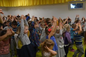 Suwałki Przedszkole nr 1 czyta dzieciom