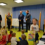 Suwałki Przedszkole nr 1 czyta dzieciom
