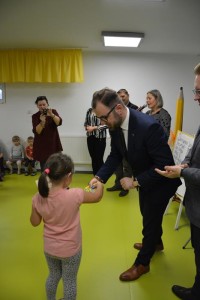 Suwałki Przedszkole nr 1 czyta dzieciom