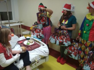 Suwałki Dr Clown Mikołajki w szpitalu