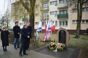 Hołd ofiarom Holokaustu