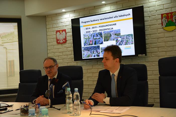 Suwałki Urząd Miejski konferencja drogi