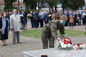 Suwałki obchody pod pomnikiem 17 września