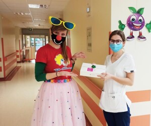 Suwałki Fundacja Dr Clown tablet dla szpitala