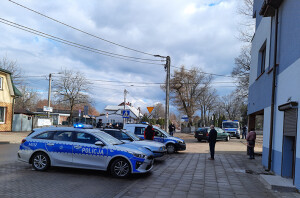 27- latek groził ekspedientce nożem i tłuczkiem do mięsa