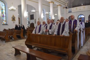 Suwałki Msza żałobna za Abp Wojciecha Ziembę