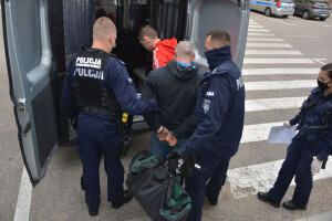 Policjanci zatrzymali 3 poszukiwane osoby