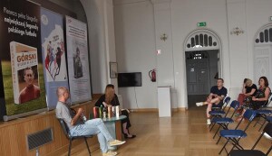 Suwałki Biblioteka Publiczna spotkanie z Mirosławem Wlekłym