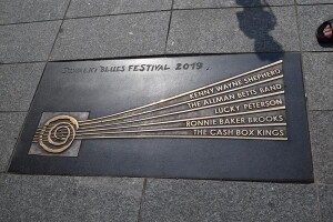 Suwałki Blues Festival 2021 tablica odsłonięta
