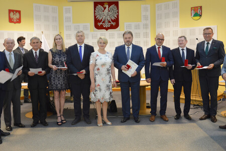 Suwalscy radni różnych kadencji wyróżnieni  „Odznaką Honorową Województwa Podlaskiego”