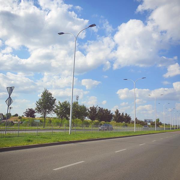 Suwałki oświetlenie ul. Reja w kierunku cmentarza