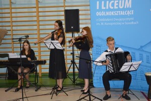 Suwałki I LO inauguracja roku szkolnego
